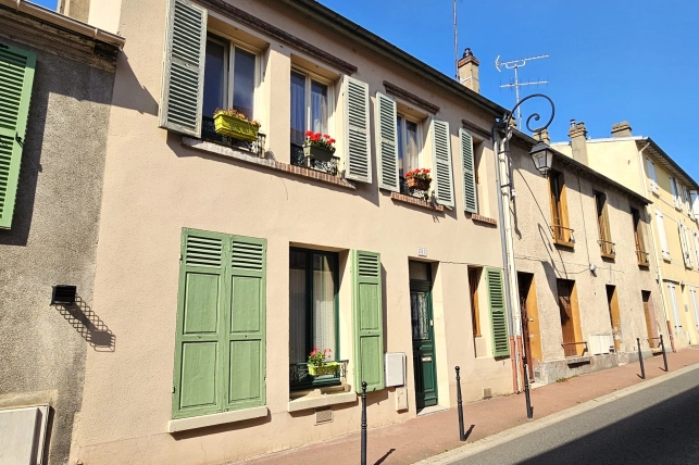 Maison à vendre 4 pièces de 102,3 m² à Conflans-Sainte-Honorine