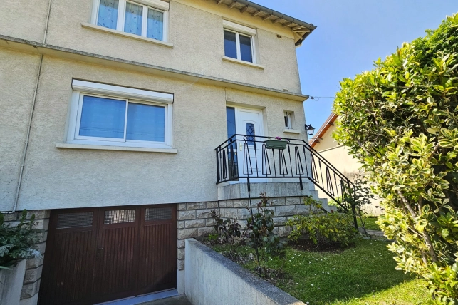 Maison à vendre 5 pièces de 90 m² à Conflans-Sainte-Honorine