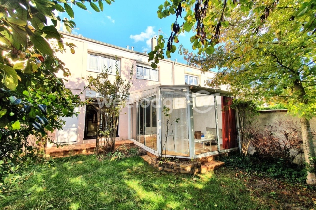 Maison à vendre 6 pièces de 113 m² à Conflans-Sainte-Honorine