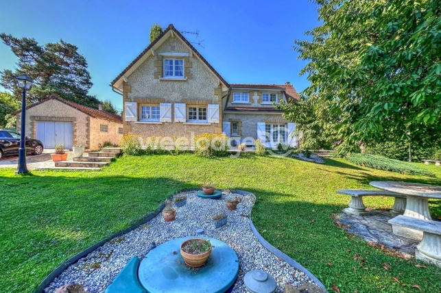 Maison à vendre 5 pièces de 185 m² à Villemaréchal