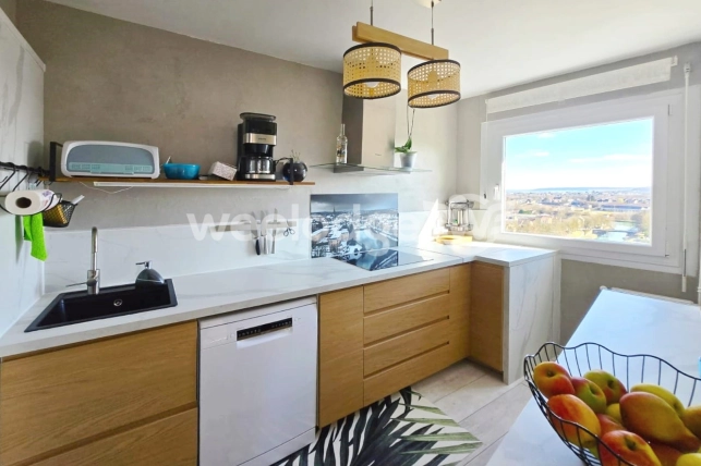 Appartement à vendre 2 pièces de 71 m² à Charleville-Mézières