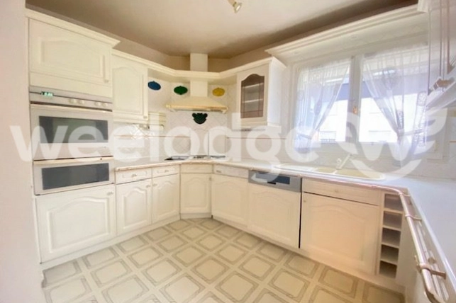 Appartement à vendre 5 pièces de 90 m² à Gisors