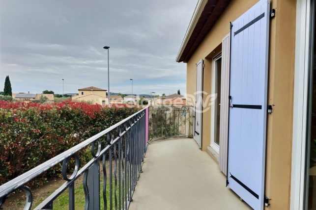 Appartement à vendre 3 pièces de 65 m² à Saint-Chamas