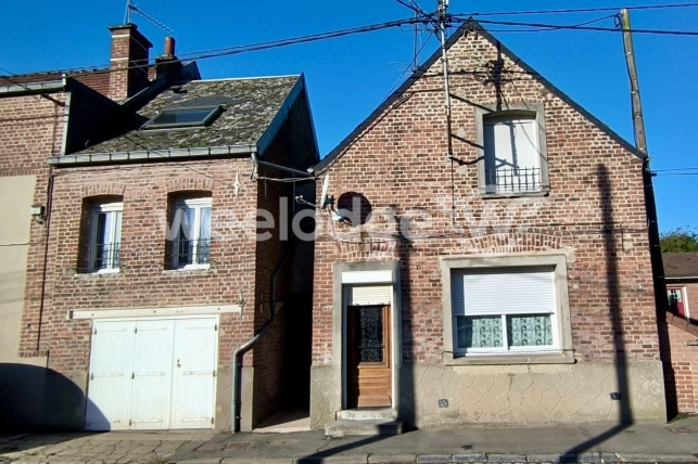 Maison à vendre 4 pièces de 105 m² à Maresches