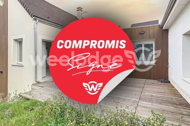 Maison à vendre 6 pièces de 150 m² à Saint-Yon