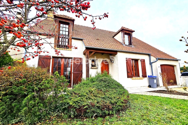 Maison à vendre 6 pièces de 150 m² à Conflans-Sainte-Honorine