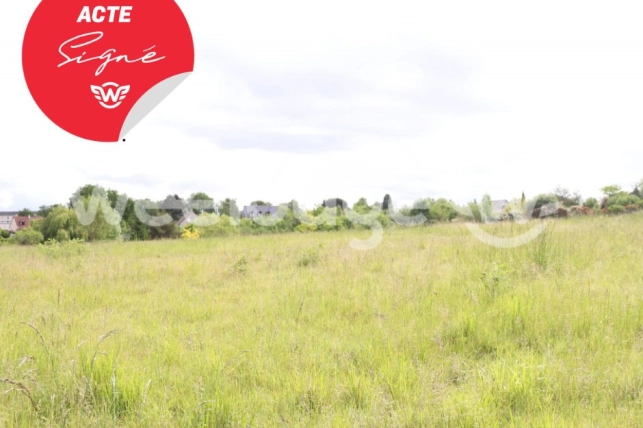 Terrain vendu de 1226 m² à Vallières-les-Grandes