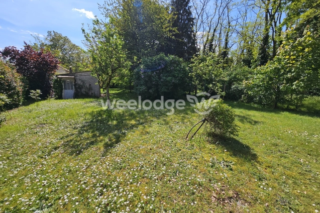 Terrain à vendre de 685 m² à Éragny