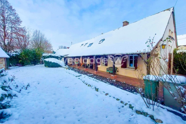 Maison vendu 6 pièces de 135 m² à Tréon