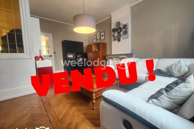 Maison vendu 7 pièces de 145 m² à Saint-Amand-les-Eaux