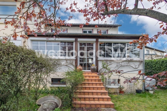 Maison à vendre 6 pièces de 115 m² à Conflans-Sainte-Honorine