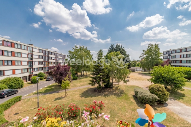Appartement à vendre 3 pièces de 53 m² à Conflans-Sainte-Honorine