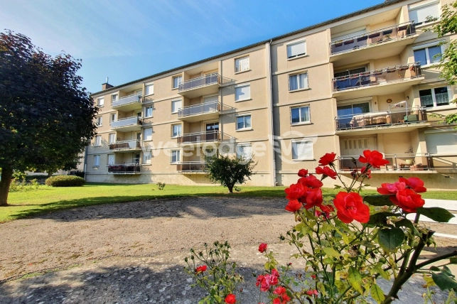Appartement à vendre 2 pièces de 50 m² à Conflans-Sainte-Honorine