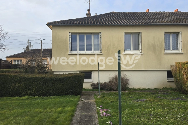Maison à vendre 3 pièces de 65 m² à Chartres