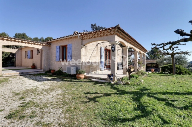 Maison à vendre 5 pièces de 107 m² à Comps