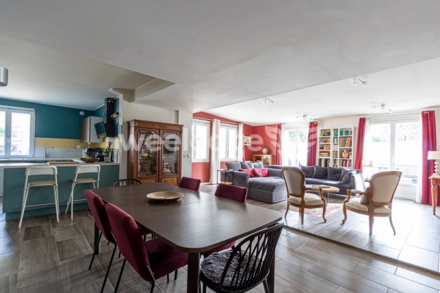 Appartement à vendre 6 pièces de 143,79 m² à Cormeilles-en-Parisis