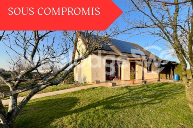Maison à vendre 6 pièces de 127 m² à Saint-Clair-sur-Epte