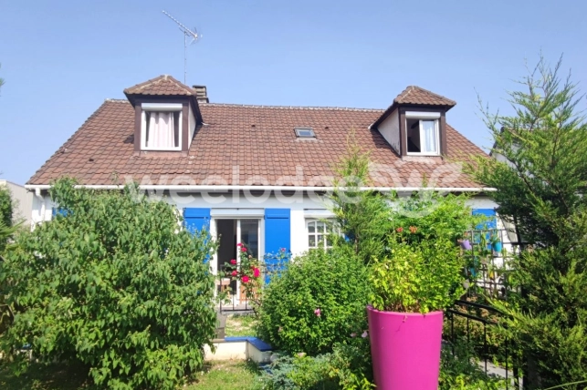 Maison vendu 7 pièces de 124 m² à Pierrelaye