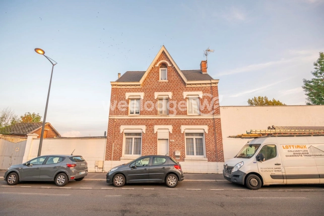 Maison à vendre 6 pièces de 161 m² à Escautpont