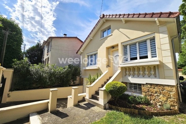 Maison à vendre 4 pièces de 91 m² à Conflans-Sainte-Honorine
