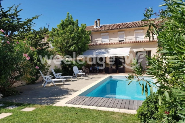 Maison à vendre 7 pièces de 175 m² à Salon-de-Provence