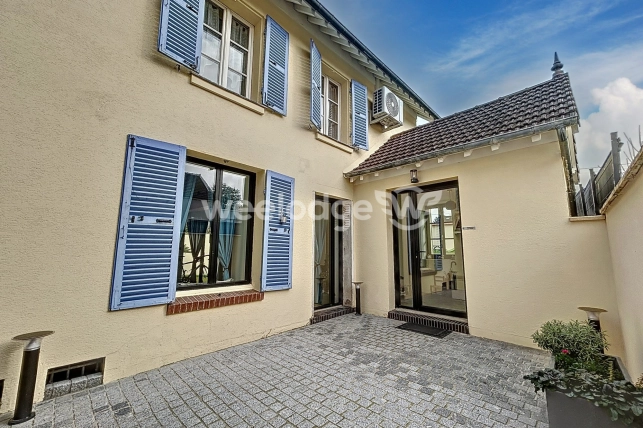 Maison à vendre 6 pièces de 169 m² à Éragny
