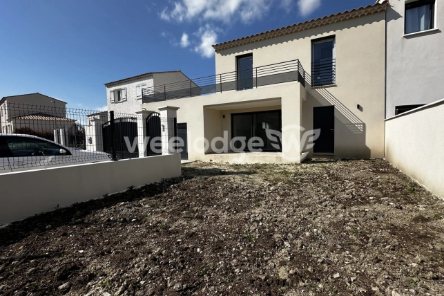 Maison à vendre 5 pièces de 140 m² à Arles