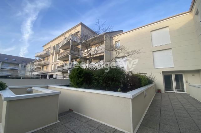 Appartement à louer 1 pièces de 31 m² à Achères