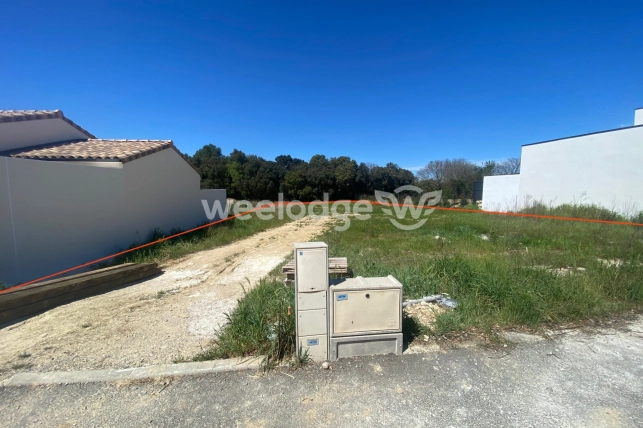 Terrain à vendre de 1437 m² à Saint-Hilaire-de-Beauvoir