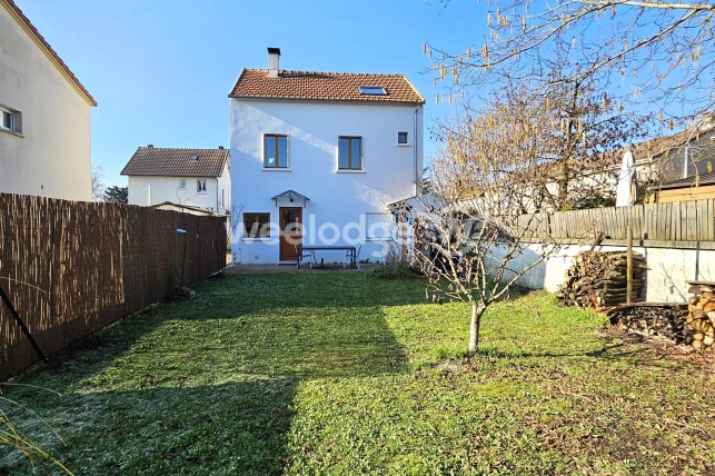 Maison à vendre 6 pièces de 145 m² à Conflans-Sainte-Honorine