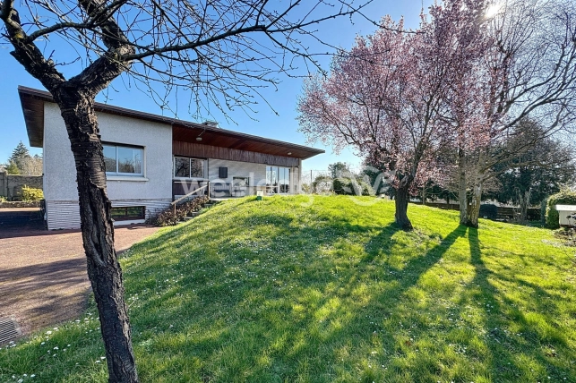 Maison à vendre 6 pièces de 114 m² à Andrésy