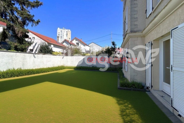 Appartement à vendre 3 pièces de 65 m² à Rosny-sous-Bois
