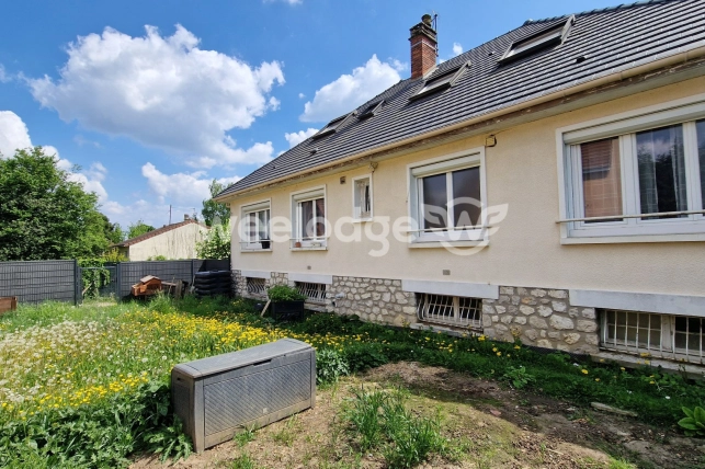 Maison à vendre 6 pièces de 170 m² à Plaisir