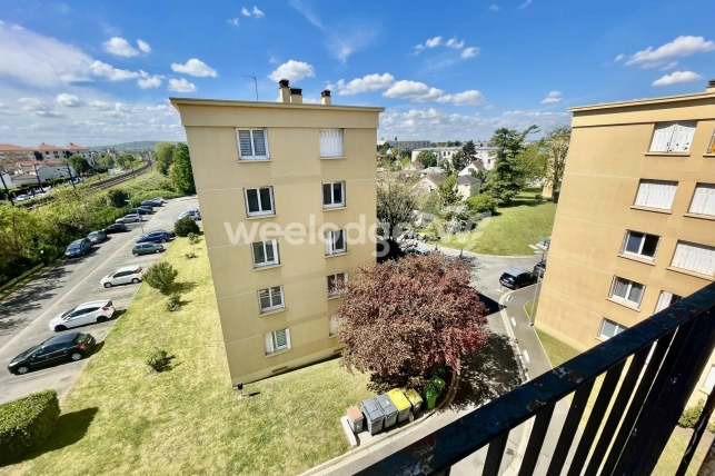 Appartement à vendre 3 pièces de 54,89 m² à Conflans-Sainte-Honorine