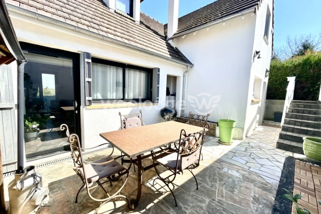 Maison à vendre 5 pièces de 113 m² à Vauréal