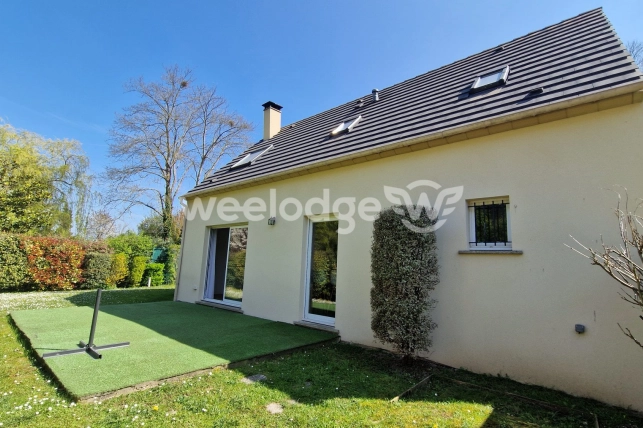 Maison à vendre 5 pièces de 100 m² à Jouy-le-Moutier