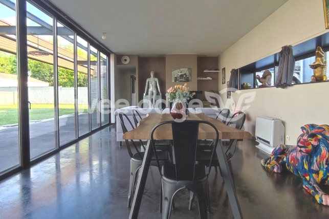 Maison à vendre 4 pièces de 96,05 m² à Angoulême