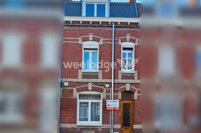 Maison à vendre 5 pièces de 96 m² à Valenciennes