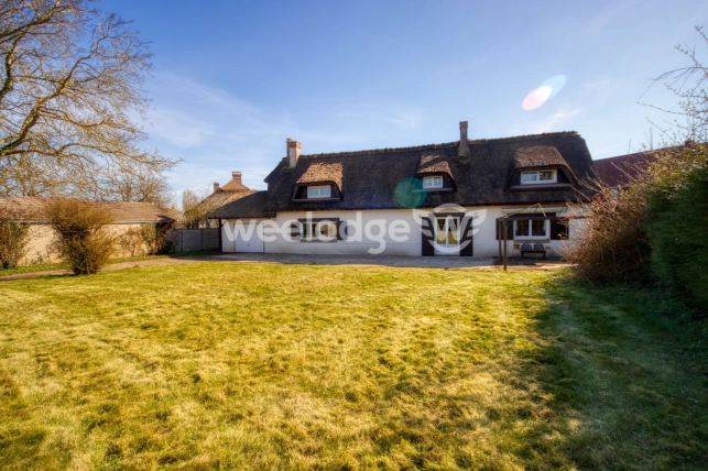 Maison à vendre 5 pièces de 158 m² à Saint-André-de-l'Eure