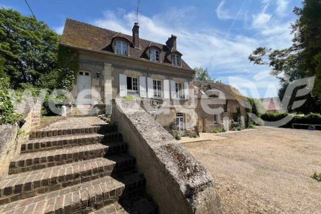Maison à vendre 7 pièces de 220 m² à Gisors