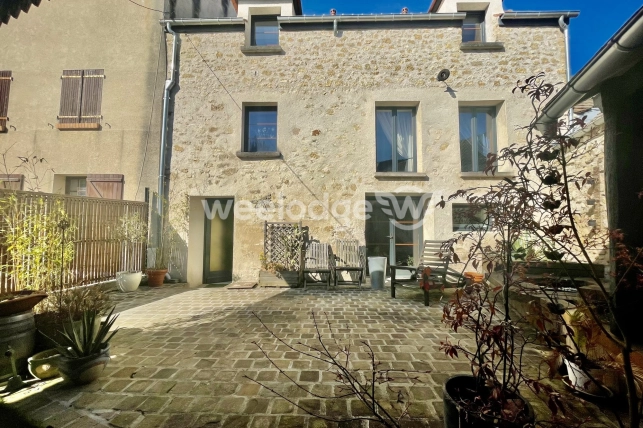 Maison à vendre 5 pièces de 102,2 m² à Vauréal