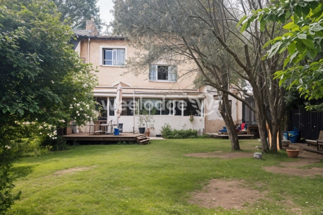 Maison à vendre 5 pièces de 114 m² à Jouques