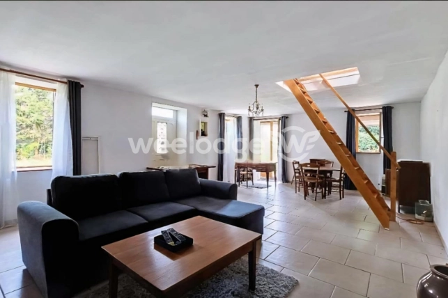 Maison à vendre 3 pièces de 94 m² à Saint-Éloy-les-Mines