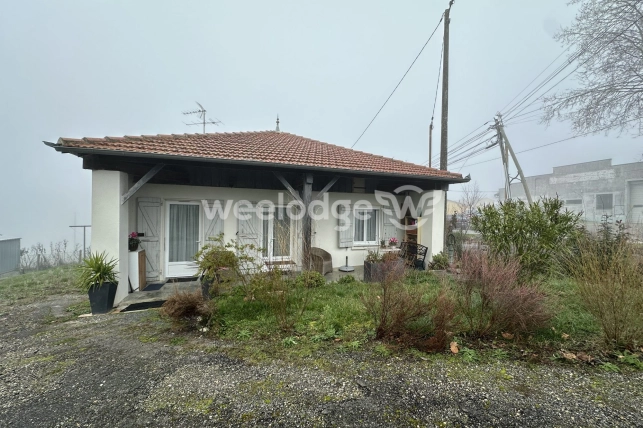 Maison loué 3 pièces de 65,84 m² à Cadours