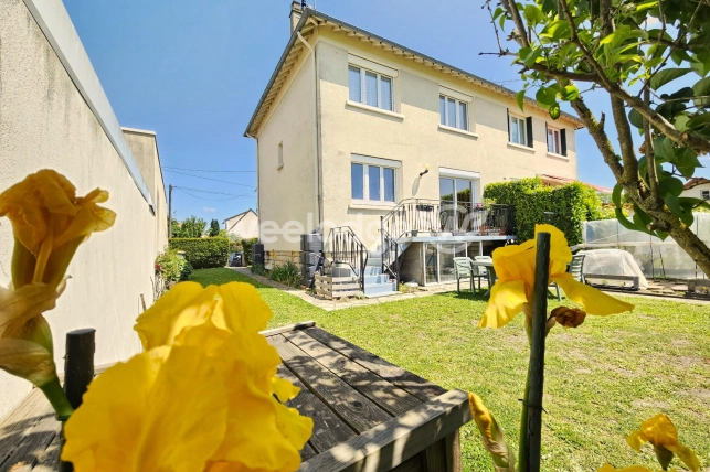 Maison à vendre 5 pièces de 90 m² à Conflans-Sainte-Honorine
