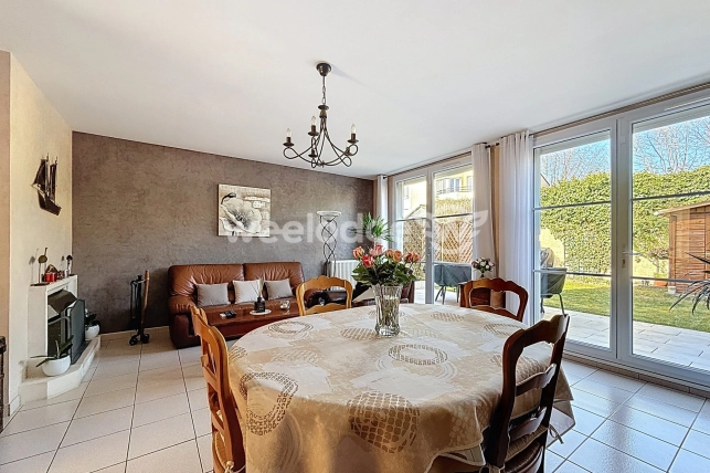 Maison à vendre 6 pièces de 105 m² à Éragny