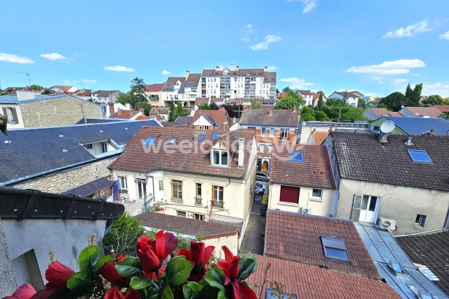 Maison à vendre 5 pièces de 102,3 m² à Conflans-Sainte-Honorine