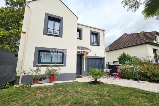 Maison à vendre 5 pièces de 93 m² à Conflans-Sainte-Honorine