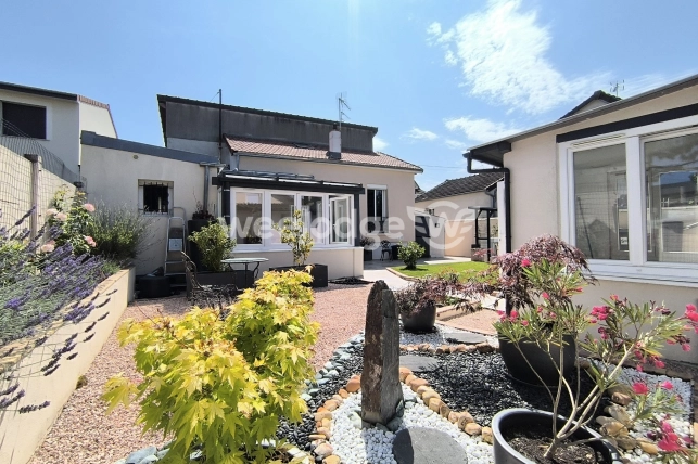 Maison à vendre 3 pièces de 60,64 m² à Conflans-Sainte-Honorine