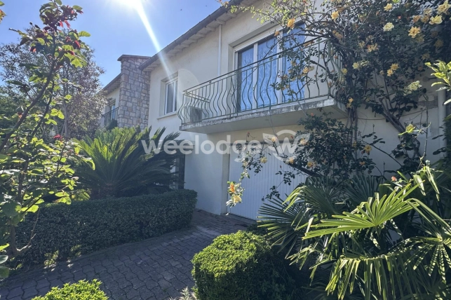 Maison à vendre 8 pièces de 166,32 m² à Toulouse